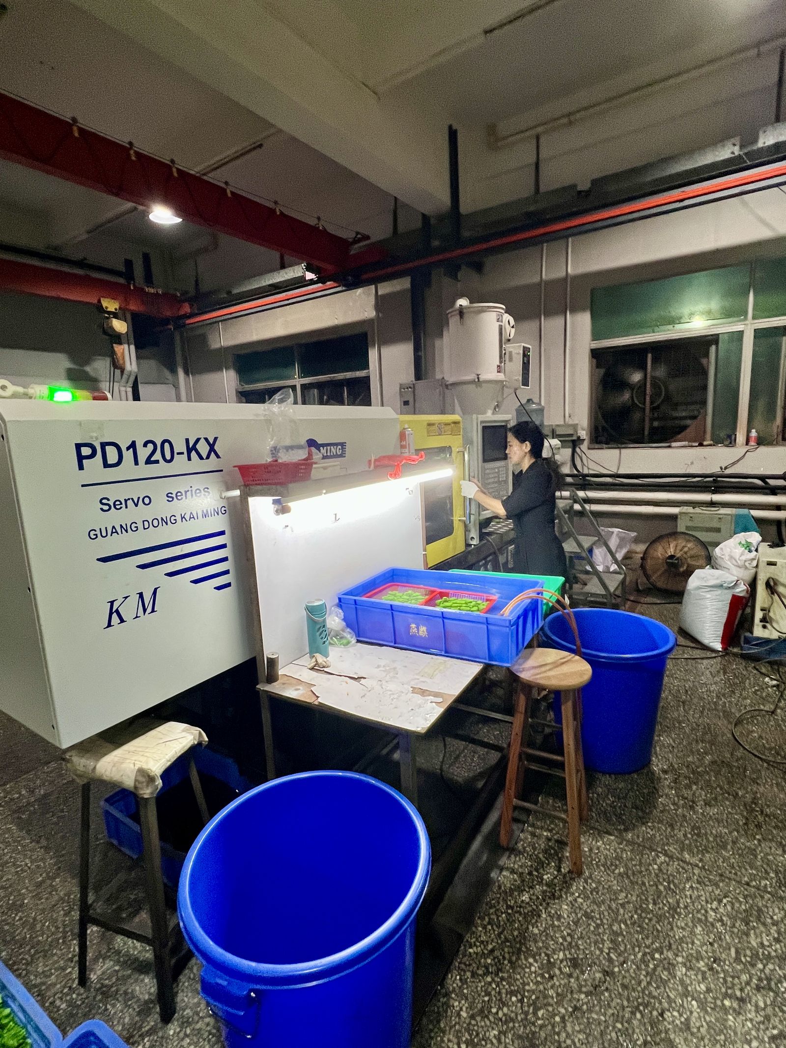 Injection molding machines